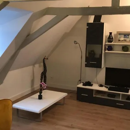 Avec Deux Sur Deux Etages *