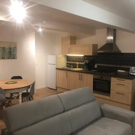 Avec Deux Sur Deux Etages * Wormhout