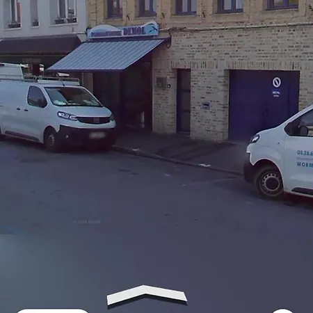 Avec Deux Sur Deux Etages *